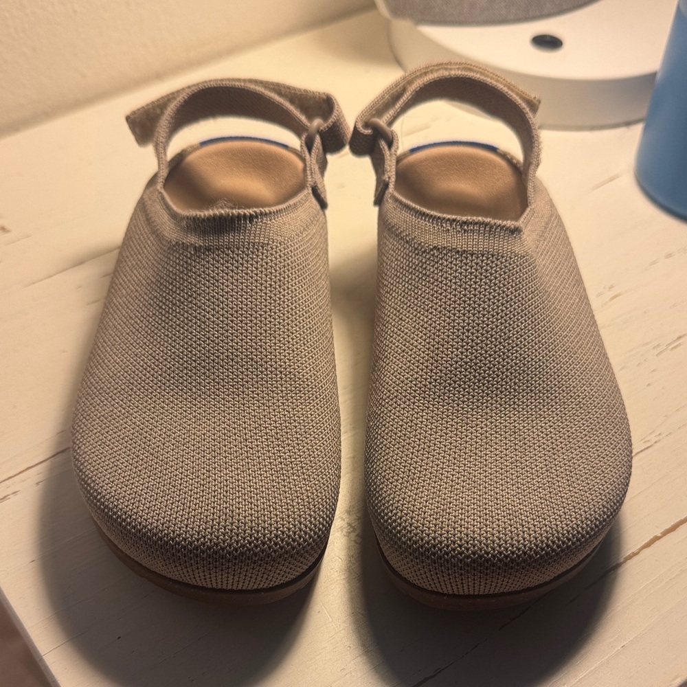 Rothy's Kids Beige Slip-On Slippers